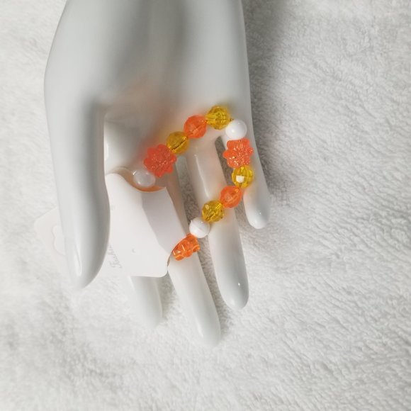 4FOR$25 - Kid's Stretchy Bracelet - Picture 5 of 6